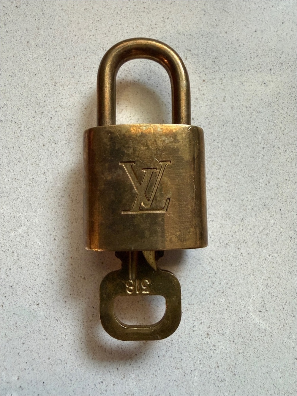 Louis Vuitton Lock & Key #318